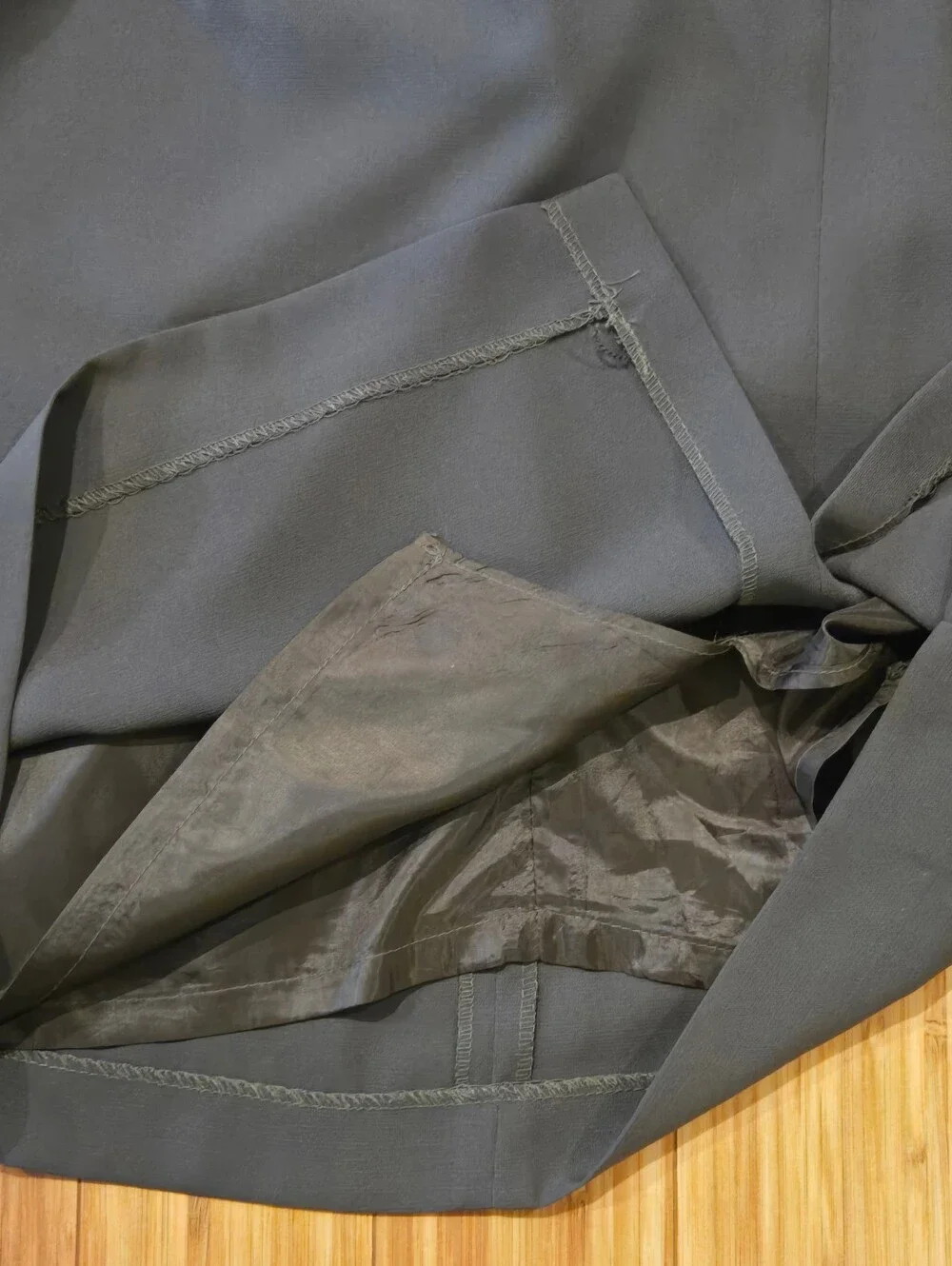 Dressbarn Green Tailored Pencil Skirt